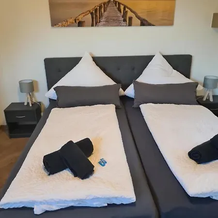 Holiday home Zum Surgrund Doppelzimmer Nr 2 Cuxhaven