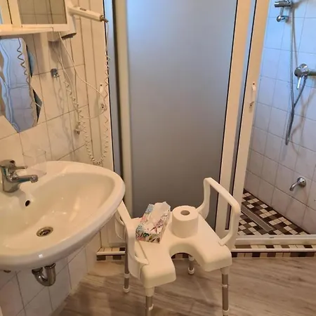 Holiday home Zum Surgrund Doppelzimmer Nr 2 *